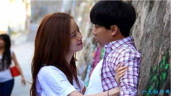 今天的恋爱在线观看,甜蜜邂逅，网络情缘揭秘  第2张